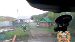 В Башкортостане 18-летний мотоциклист без прав пытался убежать от сотрудников ДПС