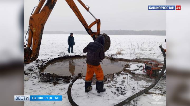 В Аургазинском районе Башкирии 17 населенных пунктов остались без воды из-за течи в трубопроводе  | ГТРК «Башкортостан»